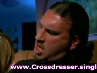 Crossdresser filmi kako dobra to je da initiate ljubezen da a cd